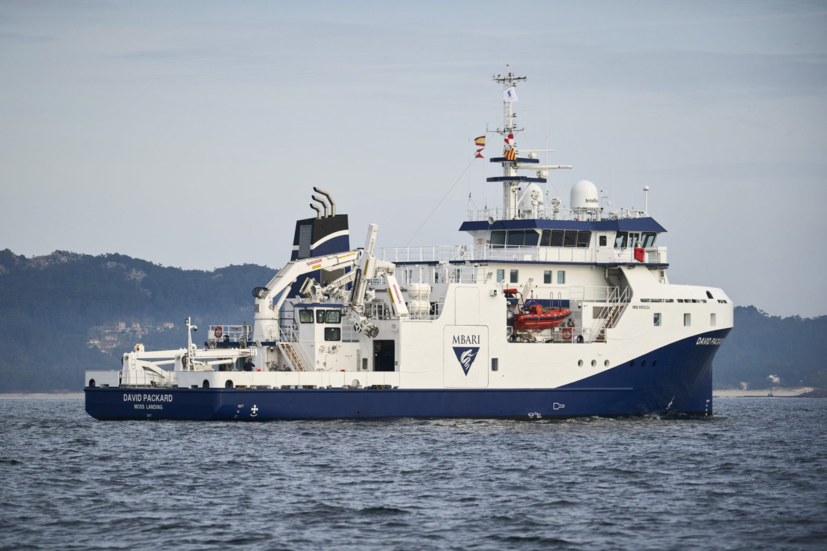 RESEARCH VESSELS 6