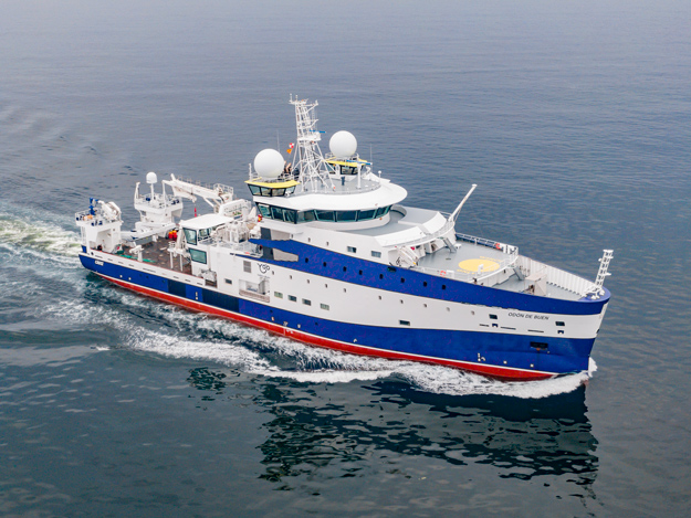 RESEARCH VESSELS 2